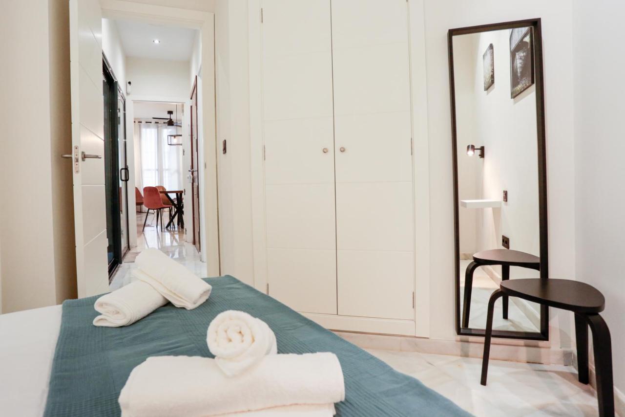 Monkeys Apartments Cervantes Sewilla Zewnętrze zdjęcie